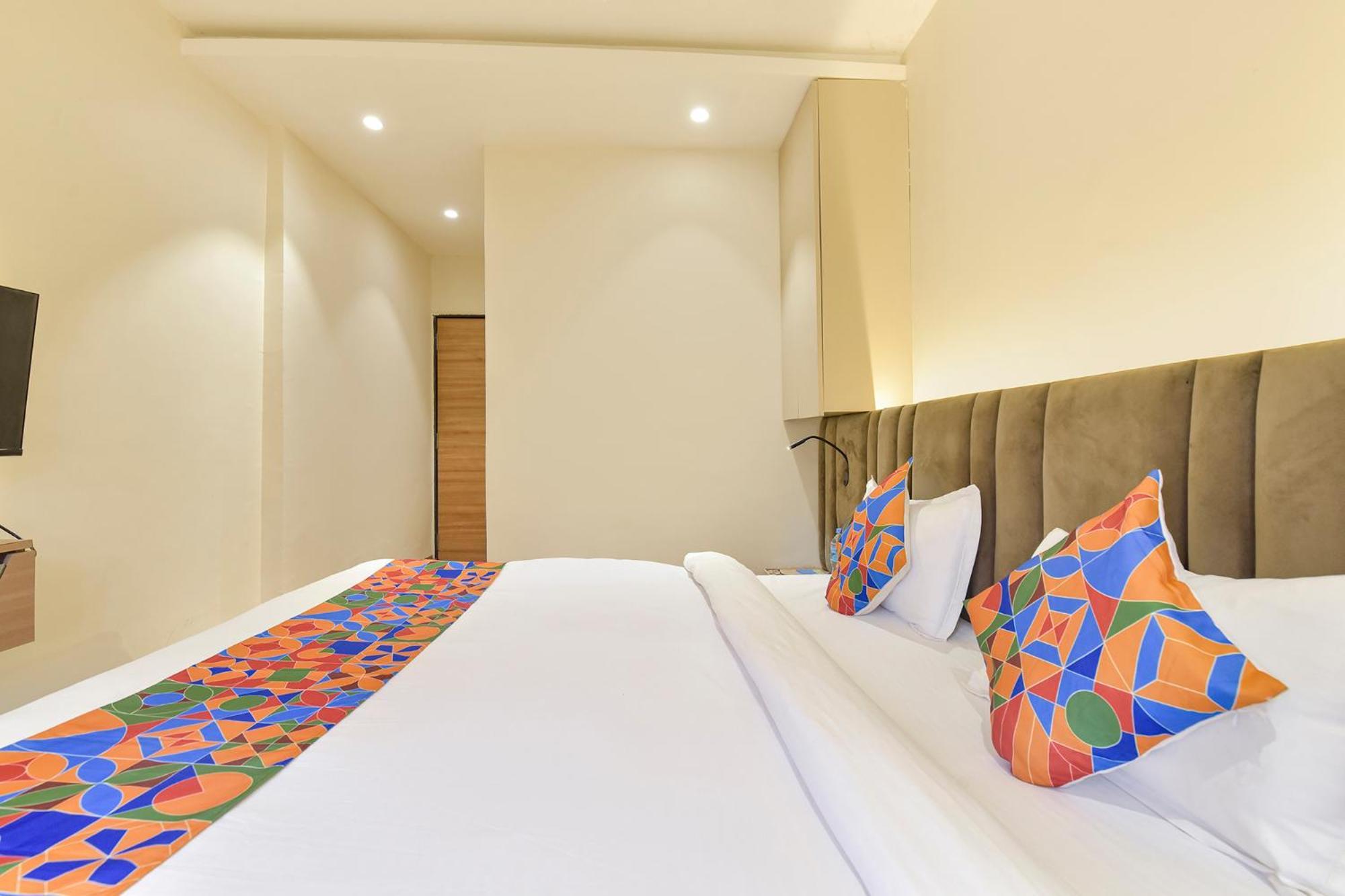 Fabhotel Kesar Hotel Indore